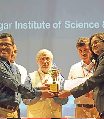 SISTec awarded for best placements in Central India by Zee TV